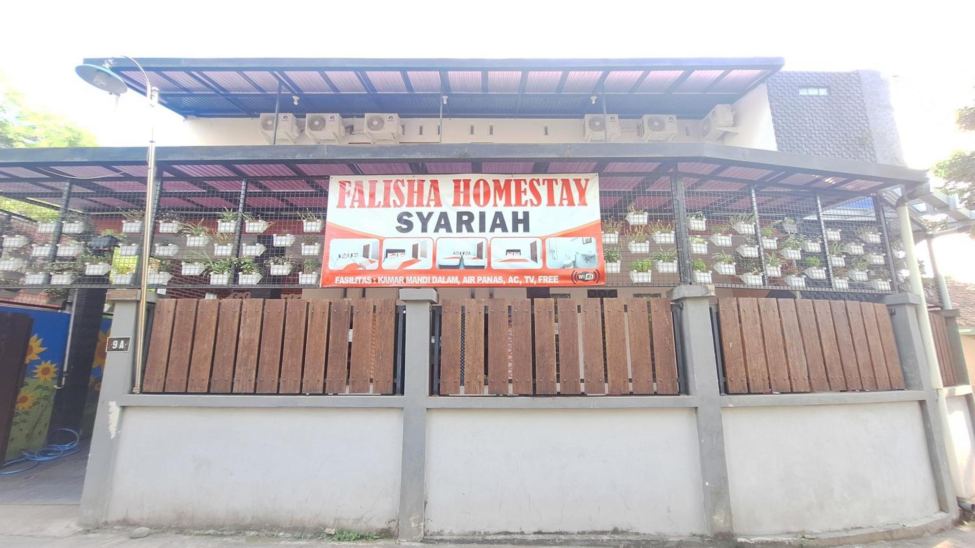 Reddoorz Syariah At Falisha Umy Ngabean Exterior foto